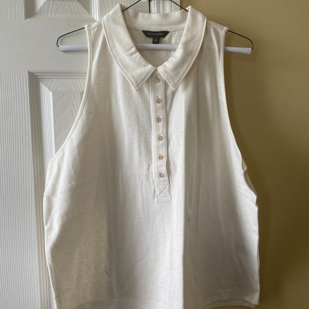 Banana Republic cream/white button down tank